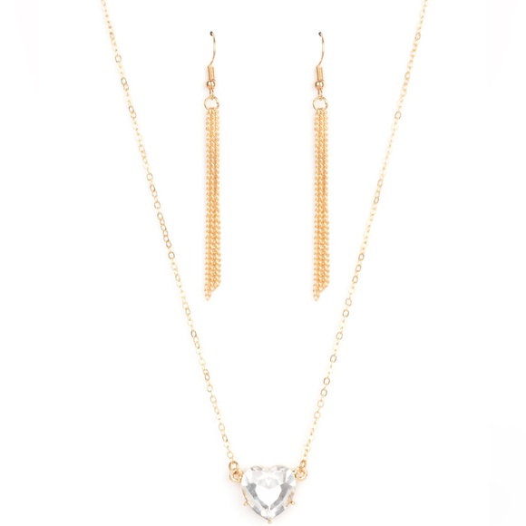 NWT Heart Shape Diamond w/ Gold Chain & Earrings Set - Picture 3 of 4